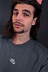 Foto pengguna bana1112wppl