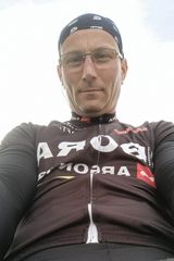 Foto pengguna Benny007