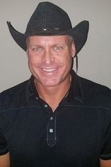 Foto pengguna eltonshawn32