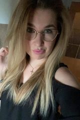 Foto pengguna Marlenkaaaaaaaa96