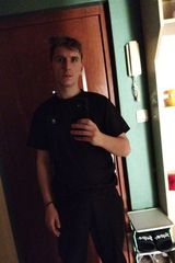 Foto pengguna Bruce25