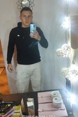 Foto pengguna BartasAdrianWLD