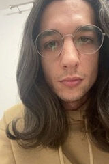 Foto pengguna Damiel44