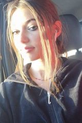 Foto pengguna zuzi874333