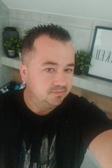 Foto pengguna Charli85