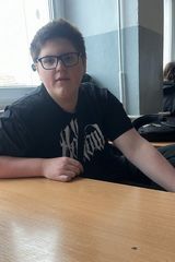 Foto pengguna Hajxhsbnsjs