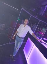 Foto pengguna Adrian300693