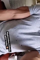 Foto pengguna Nicetoomy