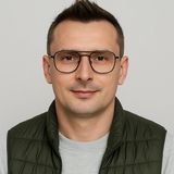 Foto pengguna Kris395