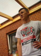 Foto pengguna lo4717389