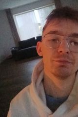 Foto pengguna Julianek112