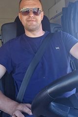 Foto pengguna stanley1990