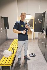 Foto pengguna RobertWu