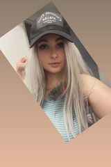 Foto pengguna Dolka554