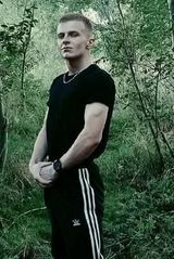 Foto pengguna HooliganH