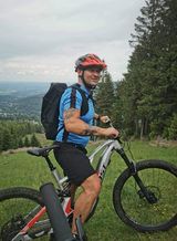 Foto pengguna khajduk07