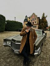 Foto pengguna Elvis0987