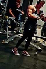 Foto pengguna artur1990bipppi