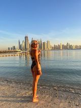 Foto pengguna Anna123455