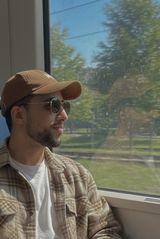 Foto pengguna moumenmo000