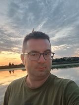 Foto pengguna kowbartek