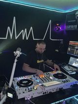 Foto pengguna saimond