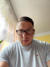 Foto pengguna pawekuras