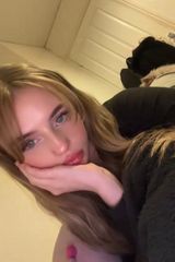 Foto pengguna Emilka0201