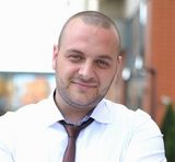 Foto pengguna tooooommm