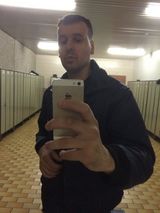 Foto pengguna RobertoD23