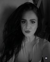 Foto pengguna evell559