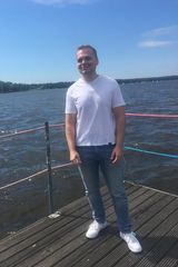 Foto pengguna Marek234575