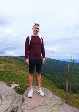 Foto pengguna Misiek690877