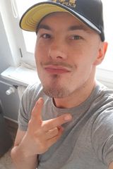 Foto pengguna sebastiansebat94