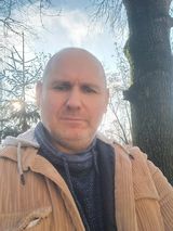 Foto pengguna WidmoK