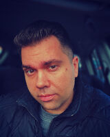 Foto pengguna UroczyFacet77