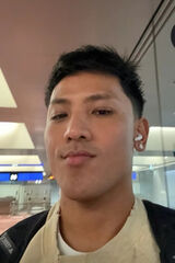 Foto pengguna harujames589