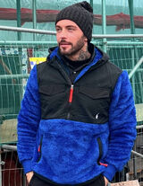 Foto pengguna Deus19