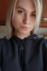 Foto pengguna Sandra18819910