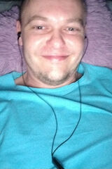 Foto pengguna adrian2901988