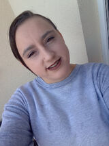 Foto pengguna hajniadepi2001