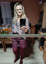 Foto pengguna monia762