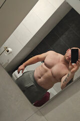 Foto pengguna Przemek0812