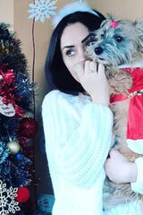 Foto pengguna Monika88888i