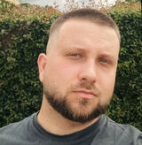 Foto pengguna Tonek1232312