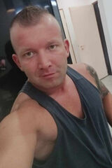 Foto pengguna Jestembojestem