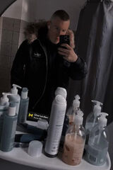 Foto pengguna Yeaaboyy