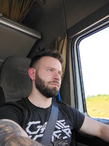 Foto pengguna adamjanek996