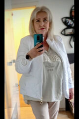 Fotka uživatele EEWCIAA24