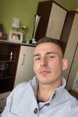 Foto pengguna Pawellek5